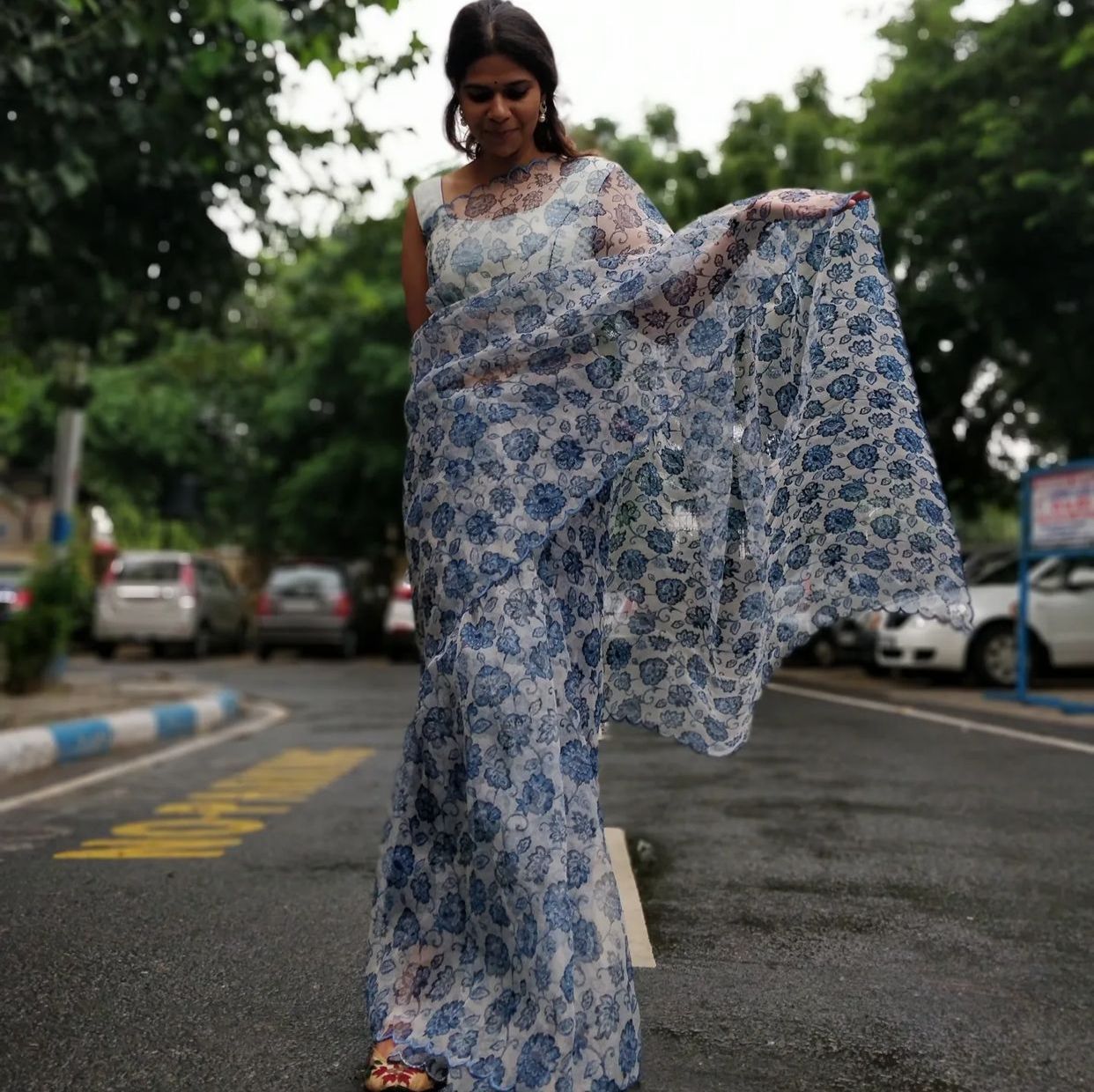 VK 4104 Organza Printed Sarees Wholesale Market In Surat With Price